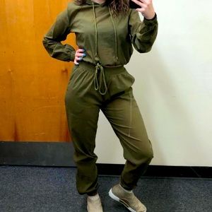 Fashion Nova green matching set